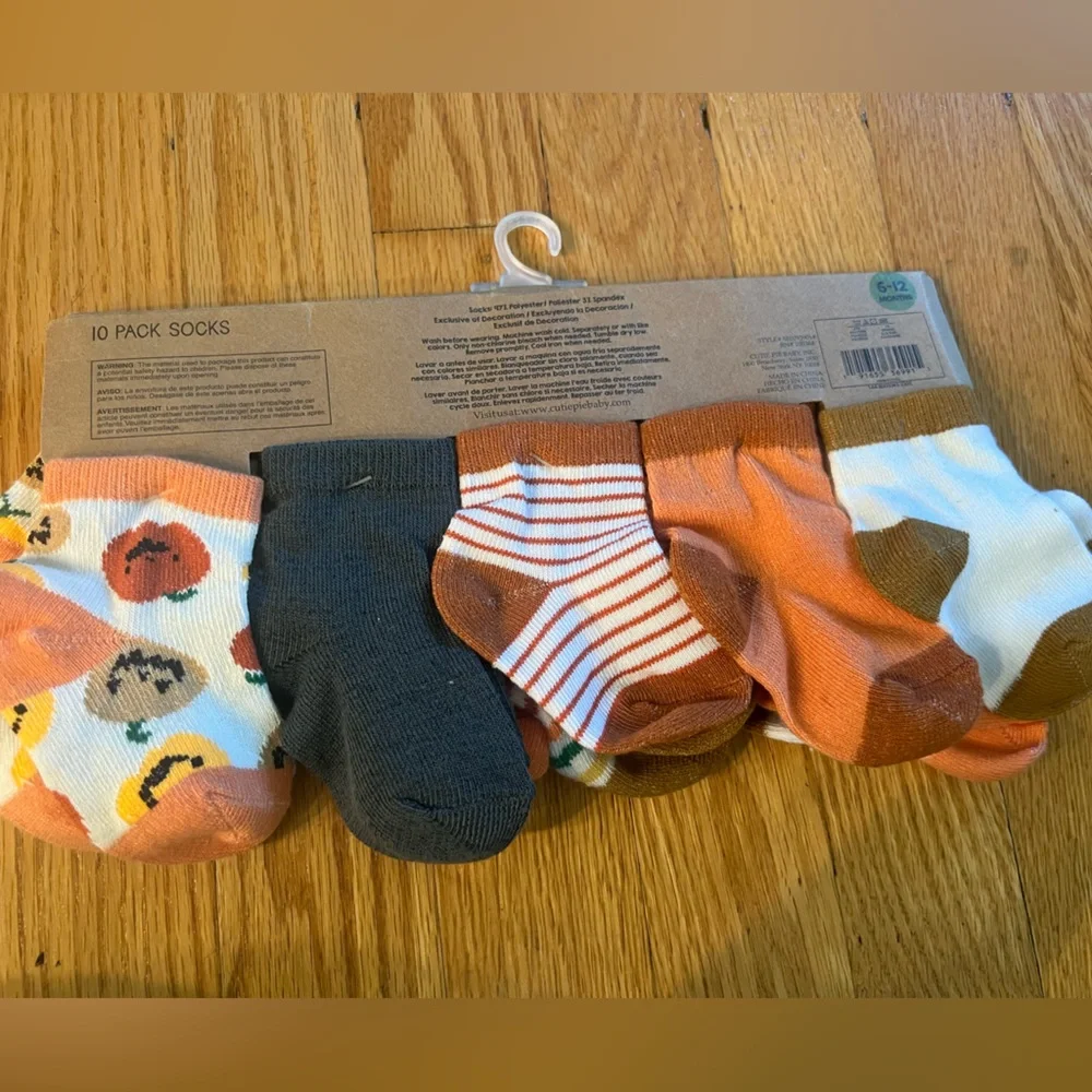 - 10 pack of socks fall Halloween